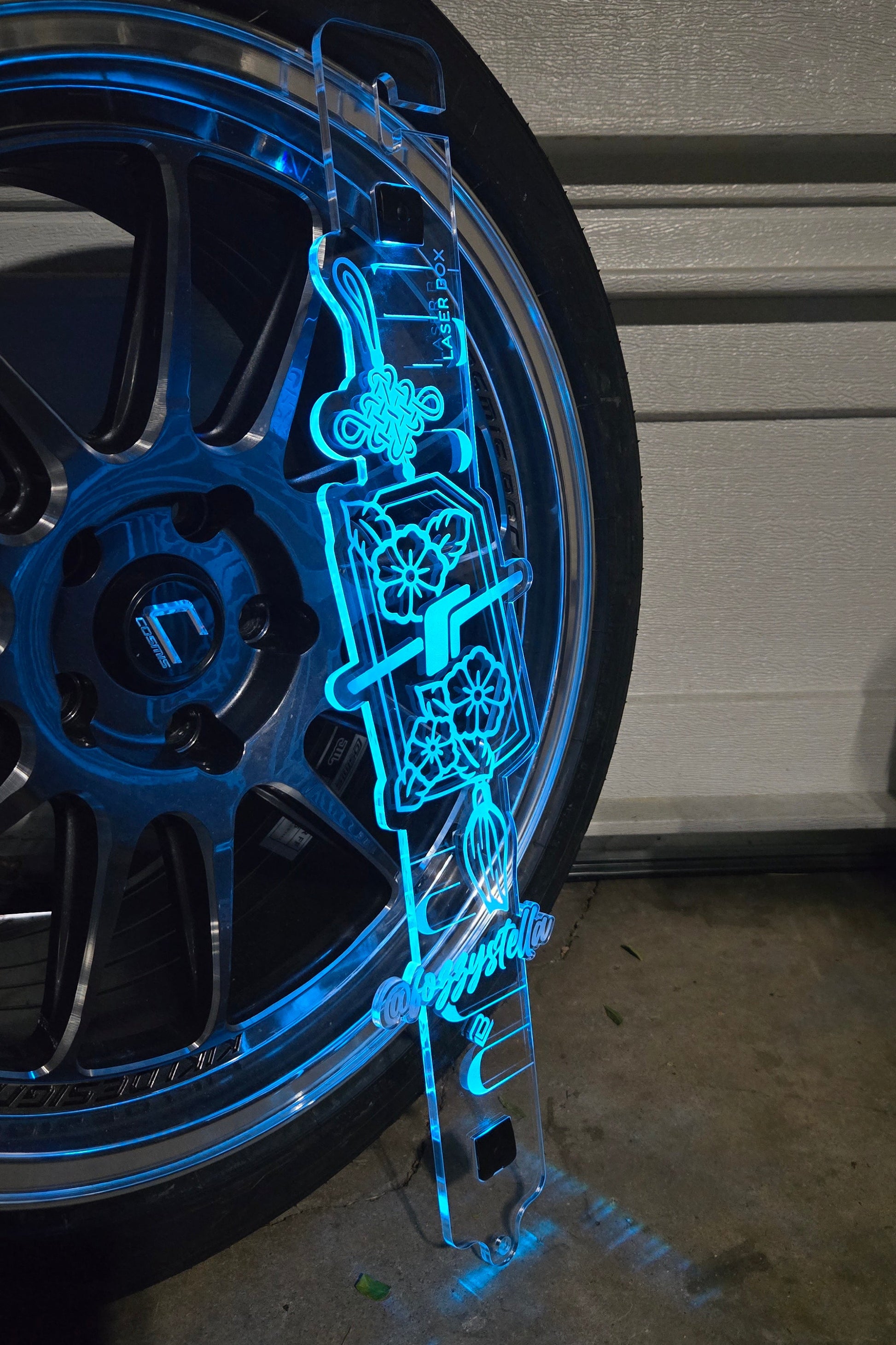 Custom Hood Prop